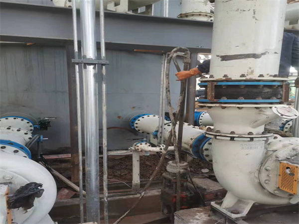 雨山设备基础沉降下沉注浆加固增加荷载